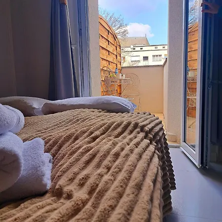 Poznaj Mickiewicza 4 Апартаменти *